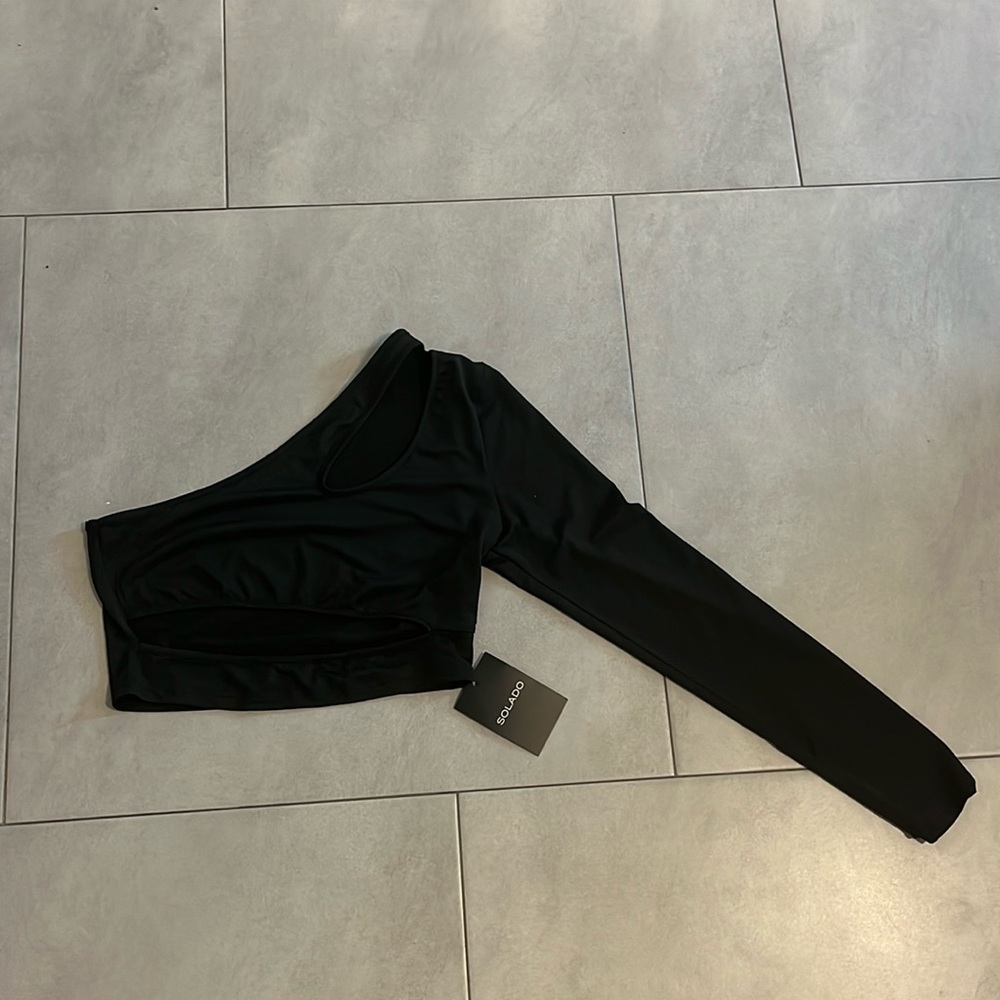 One shoulder cut out cropped black top
